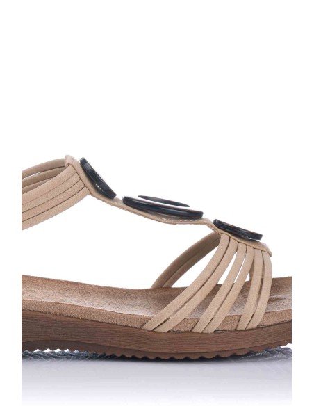 Sandalia con botón - Confort