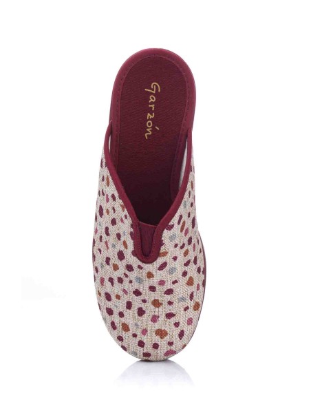 Zapatilla con cuña