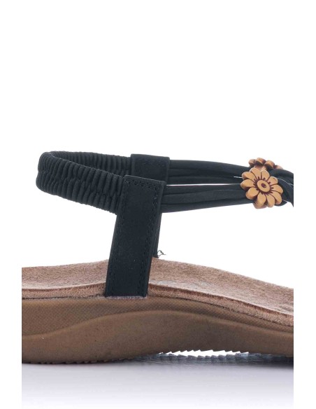 Sandalia con botón - Confort