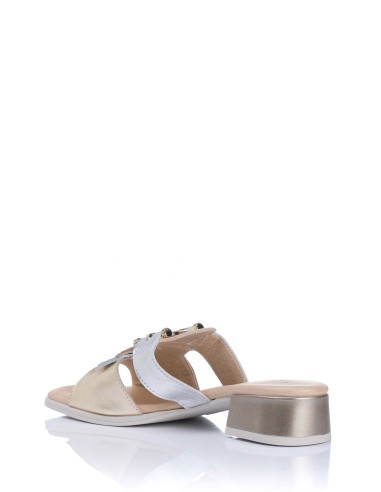 Sandalia con flecos - Piel