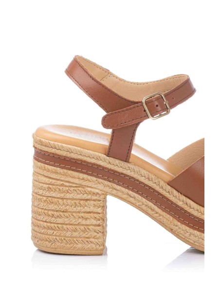 Sandalia de piel - Tachas | Pitillos | Club del Zapato