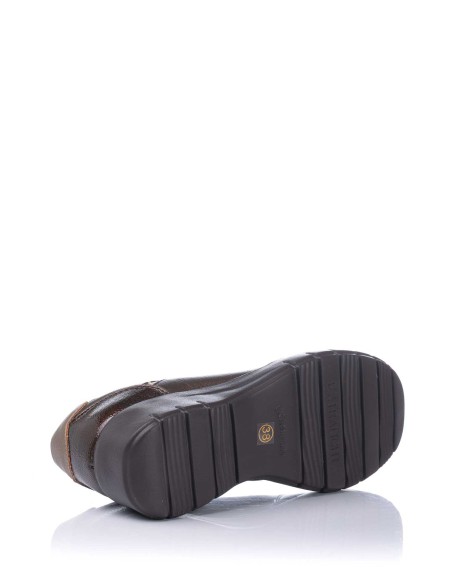 Zapato sport con cuña