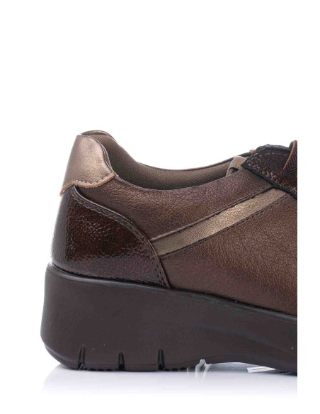 Zapato sport con cuña