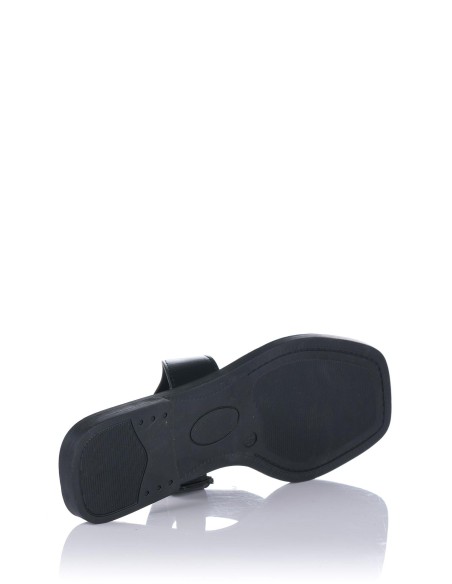 Comprar Sandalia esclava vegana - Detalle metálico | Club del Zapato