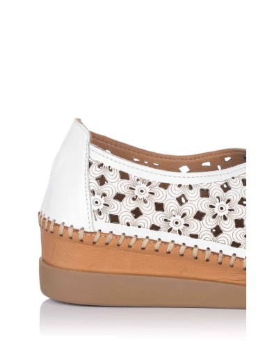 Comprar Mocasín con cuña calado - Piel | Club del Zapato