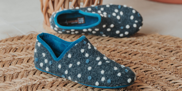 Las mejores zapatillas de casa para mujer en 2025