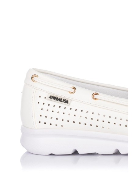 Mocassin Perfurado - Cor Dourada | Annalisa | Club del Zapato